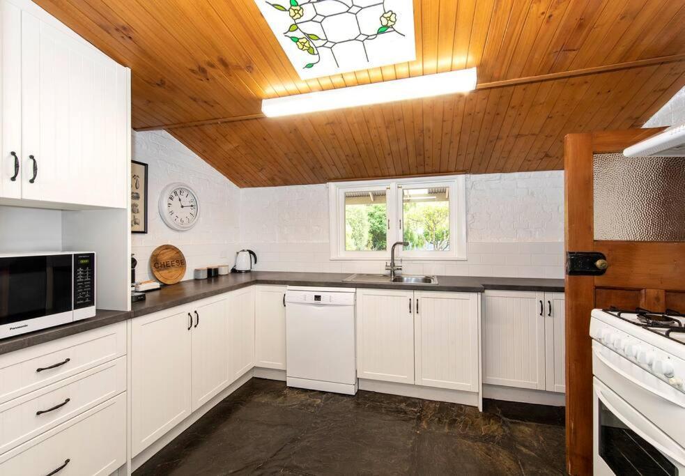 Willunga Cottage- Sleeps 6 Pool Ngoại thất bức ảnh