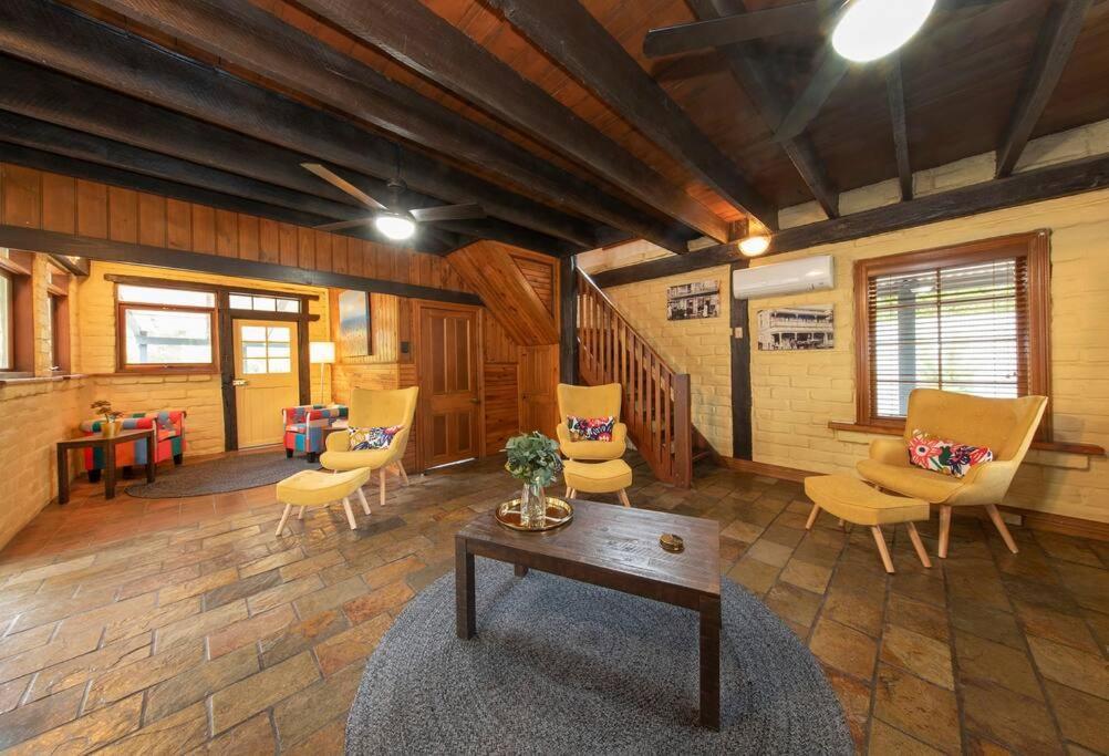 Willunga Cottage- Sleeps 6 Pool Ngoại thất bức ảnh